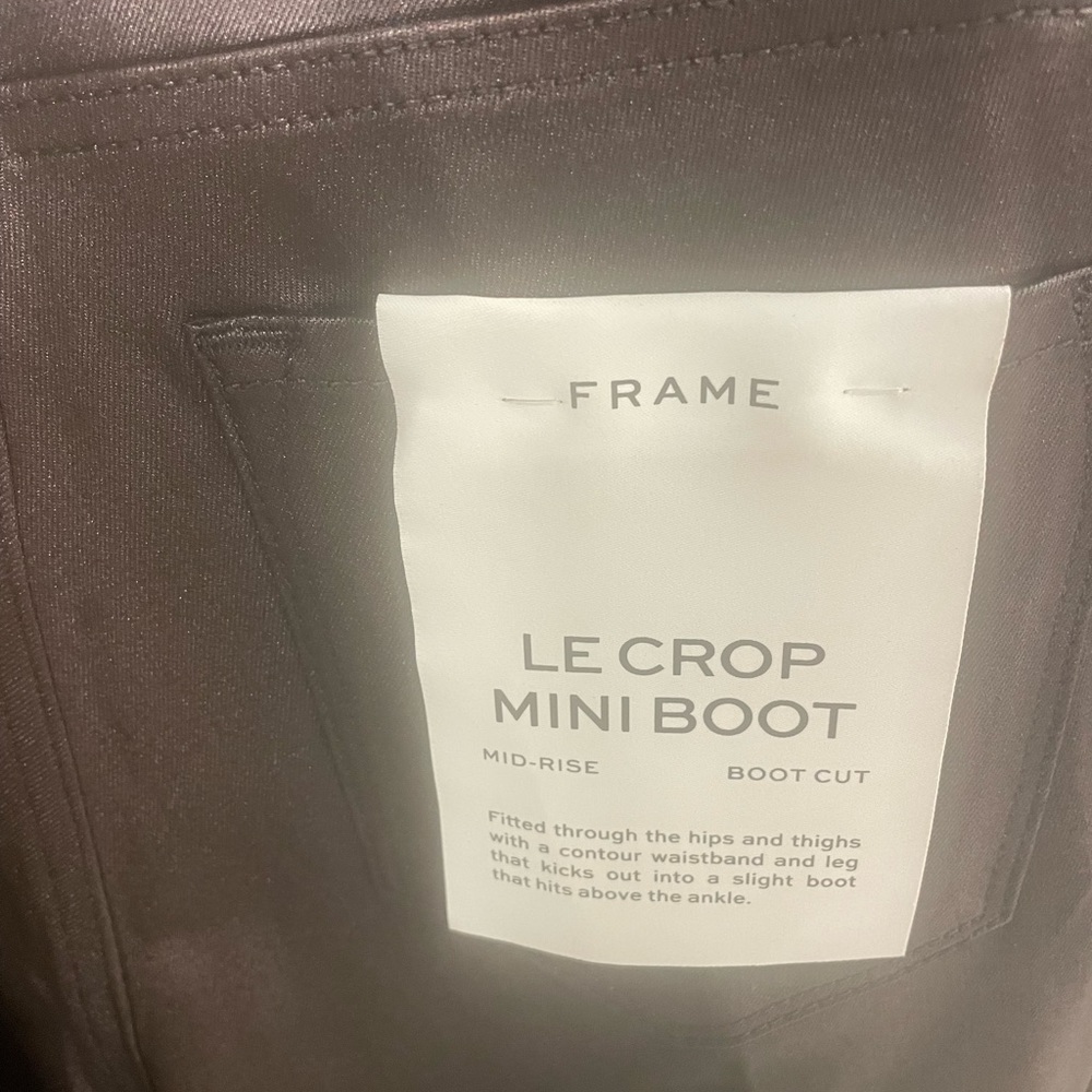 NWT Frame Le Crop Mini Boot Burgundy